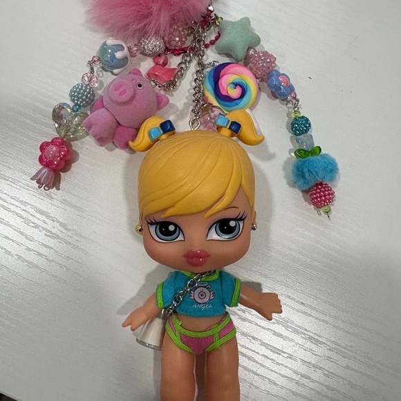 Baby Bratz Keychains - Picture 3 of 5